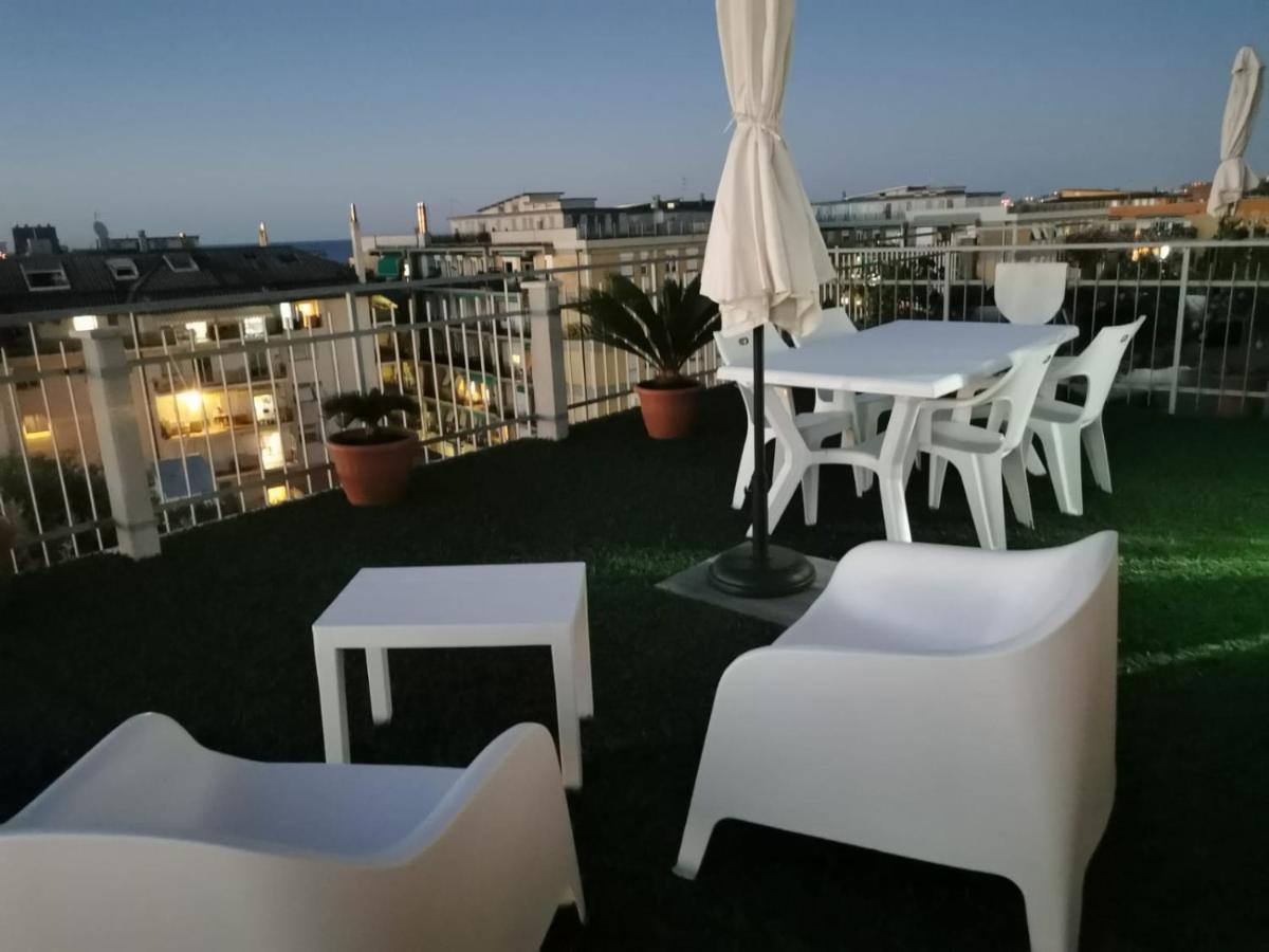 La Terrazza Apartment Falconara Marittima Exterior photo